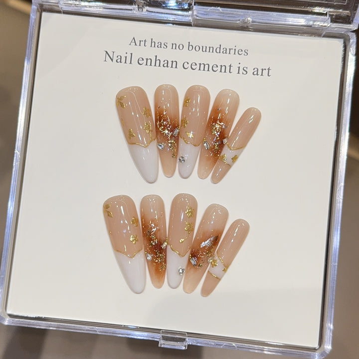 Artificial nails with noble accents Kalsten