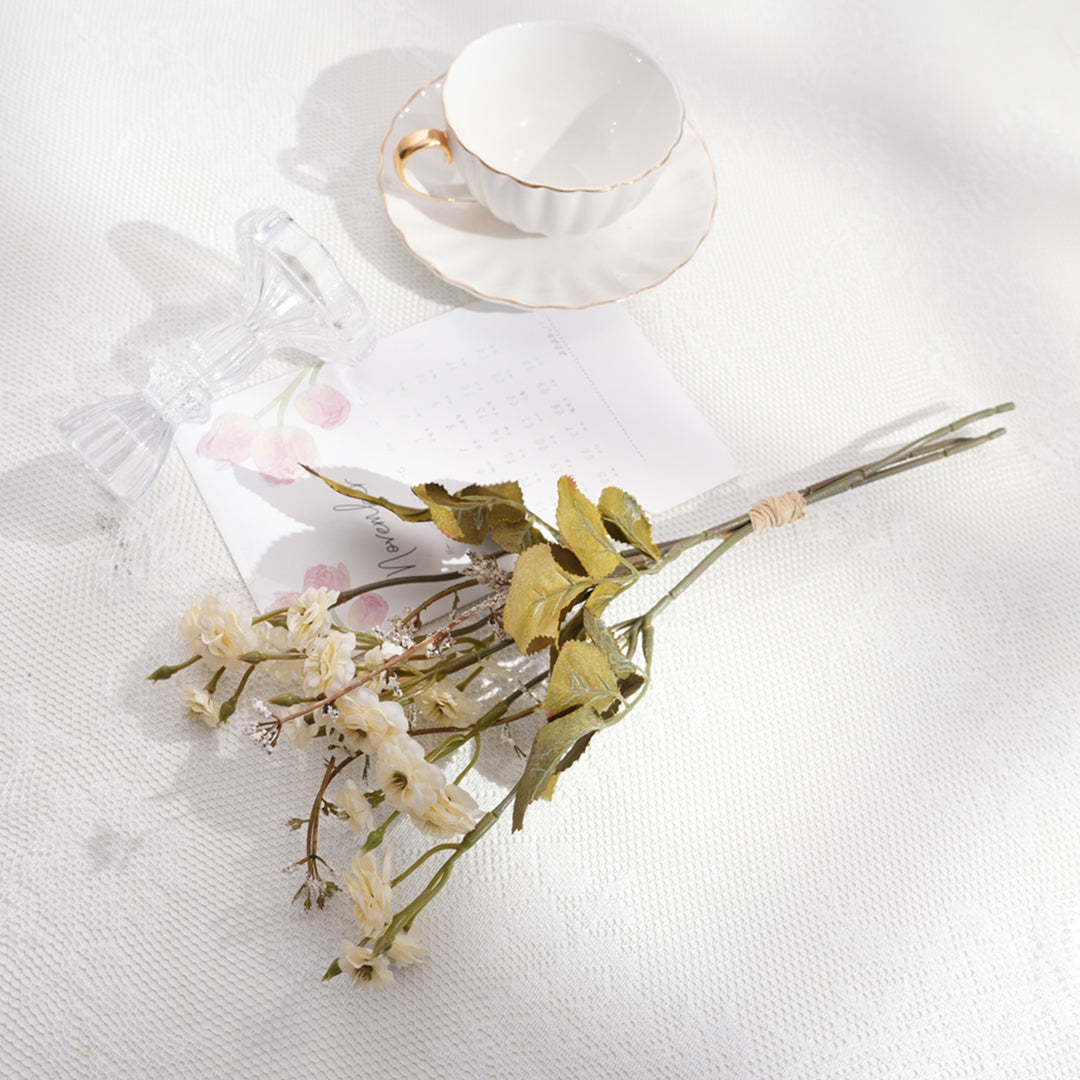 Vintage-Inspired Dried Flower Bouquet