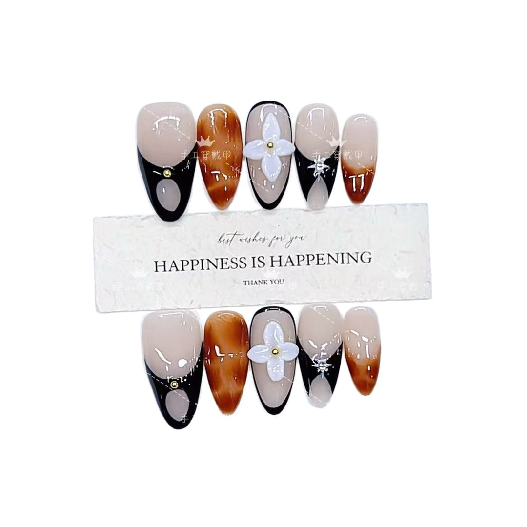 Floral and Artistic Press-On Nail Set Kalsten