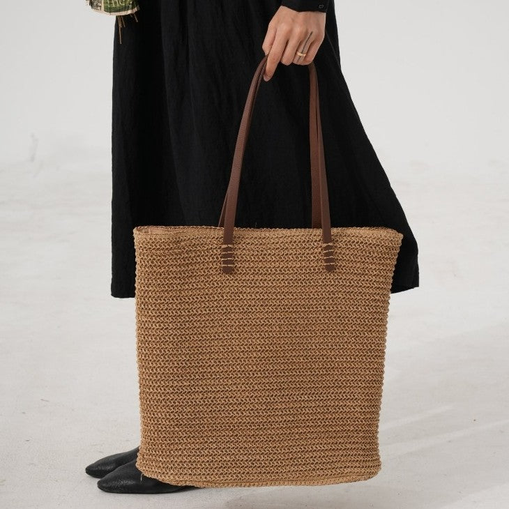 Elegant Bast Crossbody Bag with High-Quality Leather Handles Kalsten