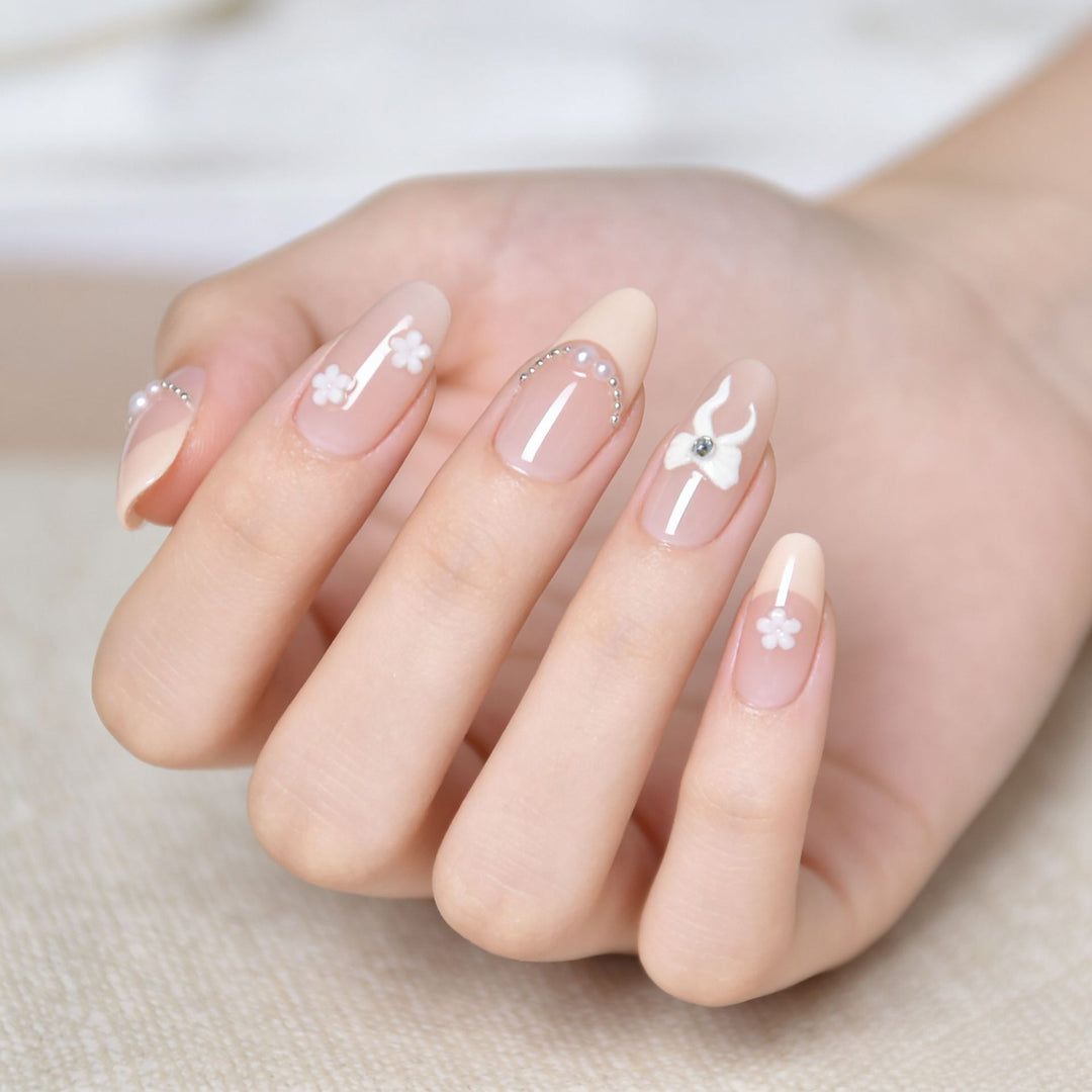 Elegant Floral Press-On Nail Art Kalsten