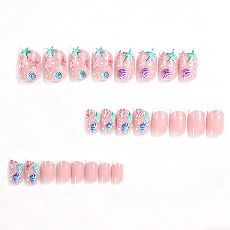 Creative Underwater-Themed Nail Art Kalsten