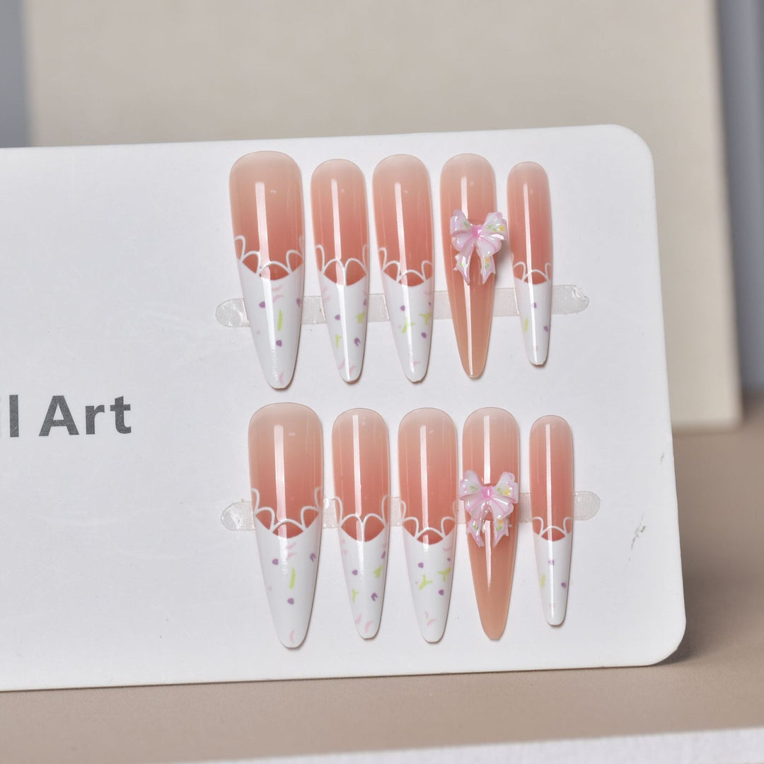 Artistic Floral Press-On Nail Design Kalsten