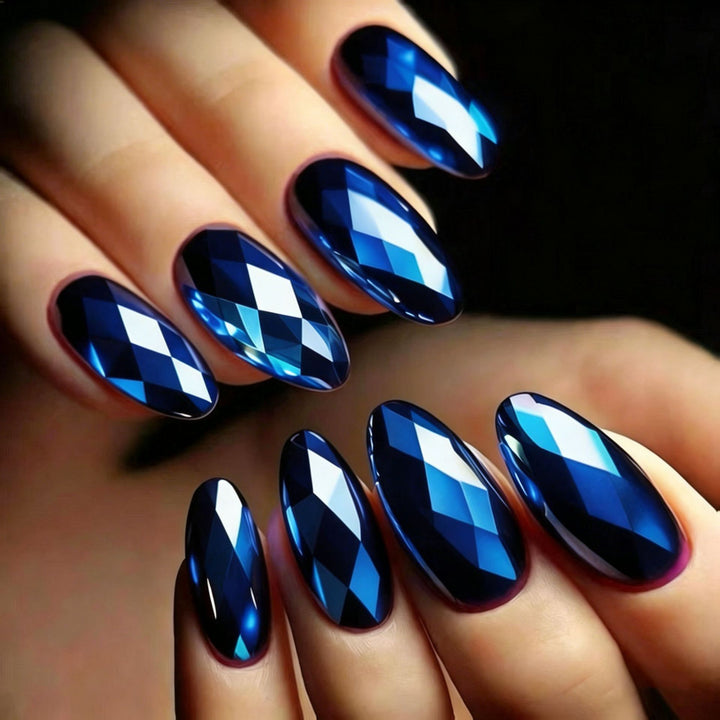 Shiny artificial nails Kalsten