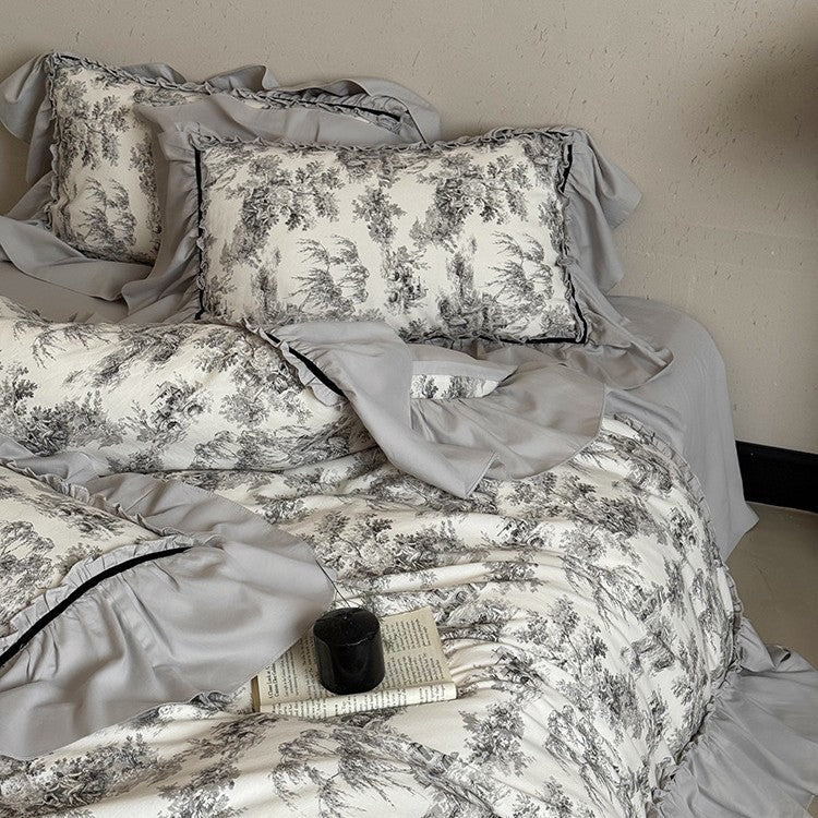 Bedding set in Toile-de-Jouy style with gathered ruffle and decorative trim