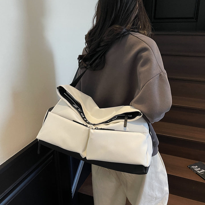 Versatile Weekend Sports Duffel