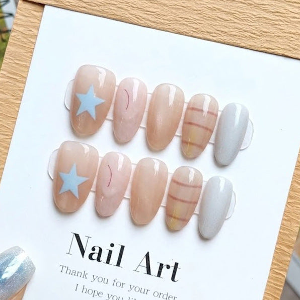 Star-Decorated Press-On Nail Art Kalsten
