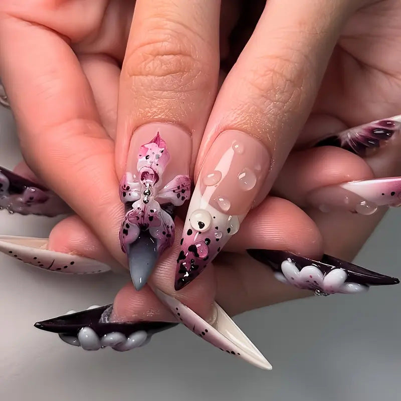 Artistic Prominent Nail Art Kalsten