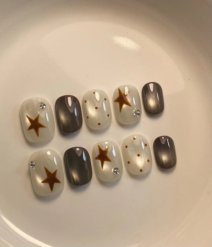 Artistic Press-On Nail Set with Star and Polka Dot Designs