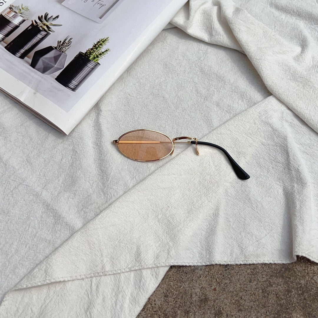 Retro-Inspired Oval Frame Glasses Kalsten
