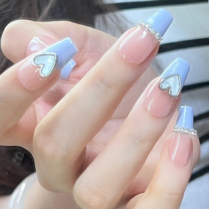 Artificial nails with romantic heart and glitter decorations Kalsten