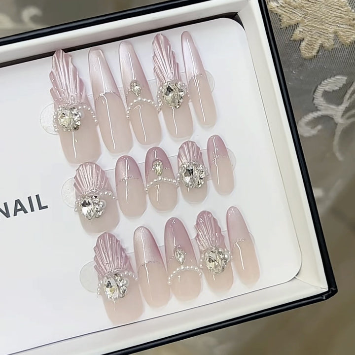 3D Decorative Press-On Nail Set Kalsten