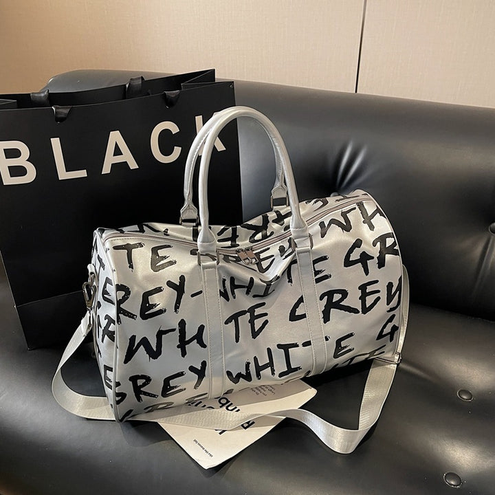 Sporty travel bag with innovative lettering Kalsten