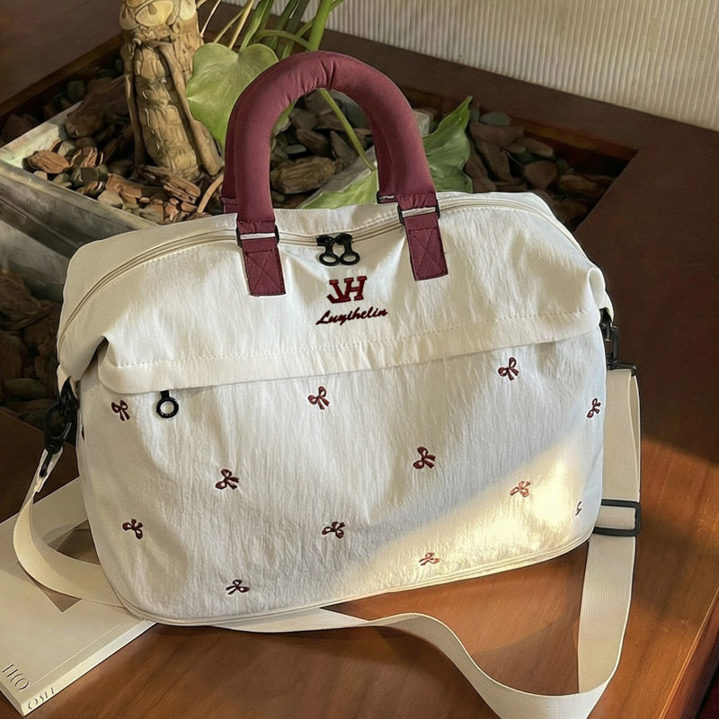 Stylish Embroidered Travel Bag Kalsten