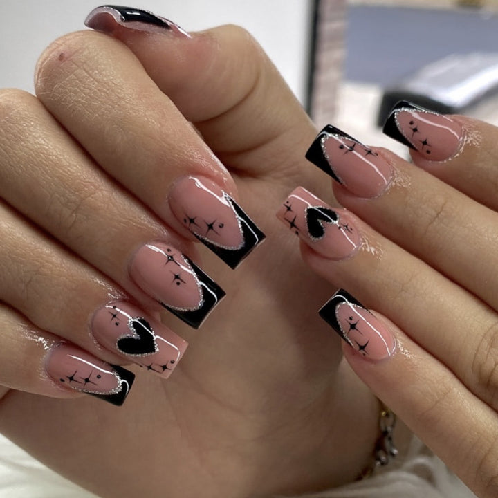 Gothic Heart-Accent Nail Art Extensions Kalsten