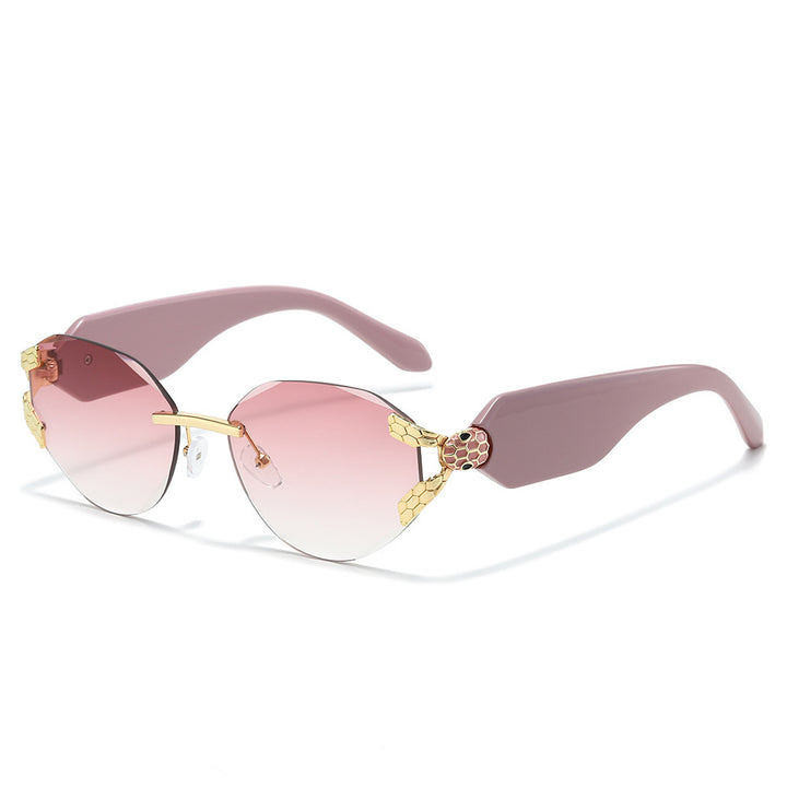 Elegant Cat-Eye Sunglasses with Unique Design Kalsten