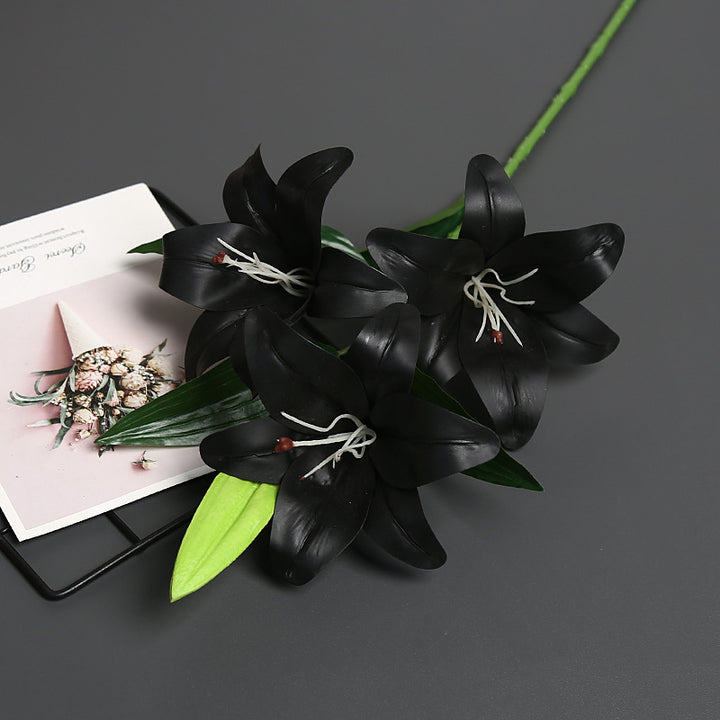 Lifelike Artificial Lily Bouquet
