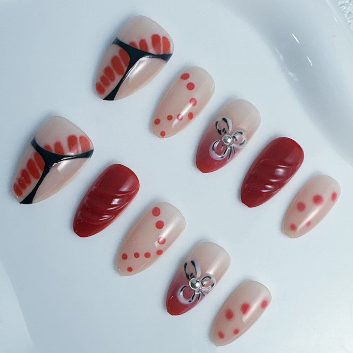 Creative Art Nails Set with Decorative Accents Kalsten