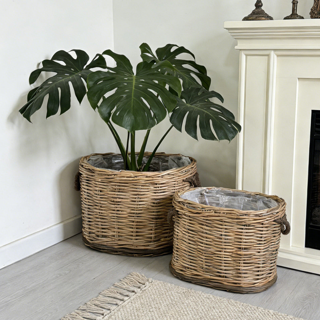 Rustic laundry basket with decorative handles Kalsten