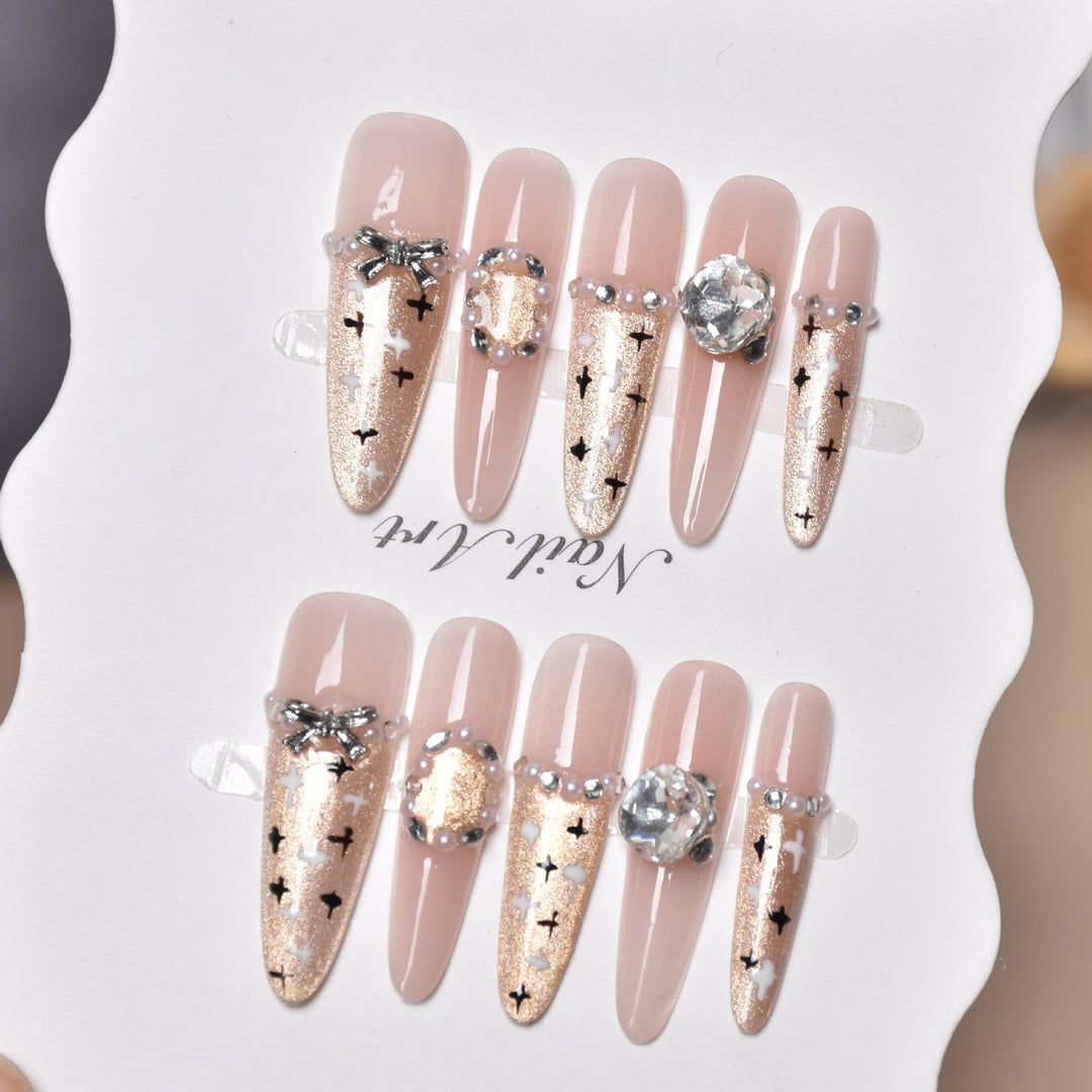 Artistic Premium Detailed Press-On Nail Art Kalsten