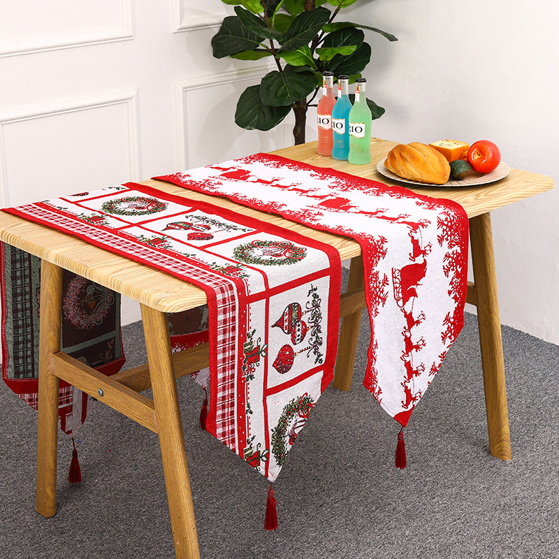 Festive table runner with reindeer motif Kalsten