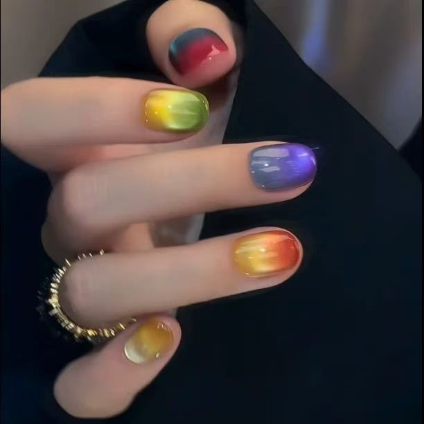 Gradient Ombre Press-On Nails Kalsten