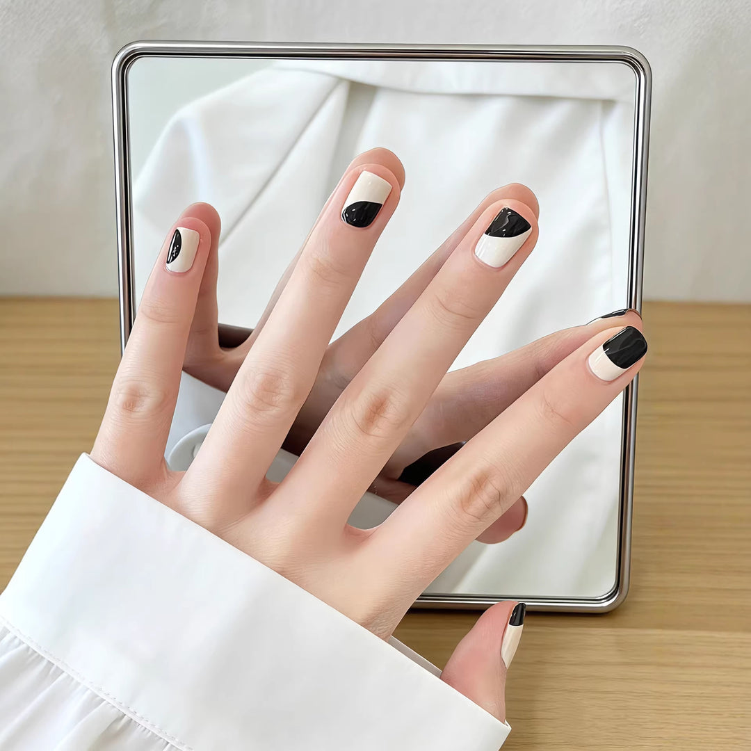 Abstract Geometric Press-On Nail Art Set