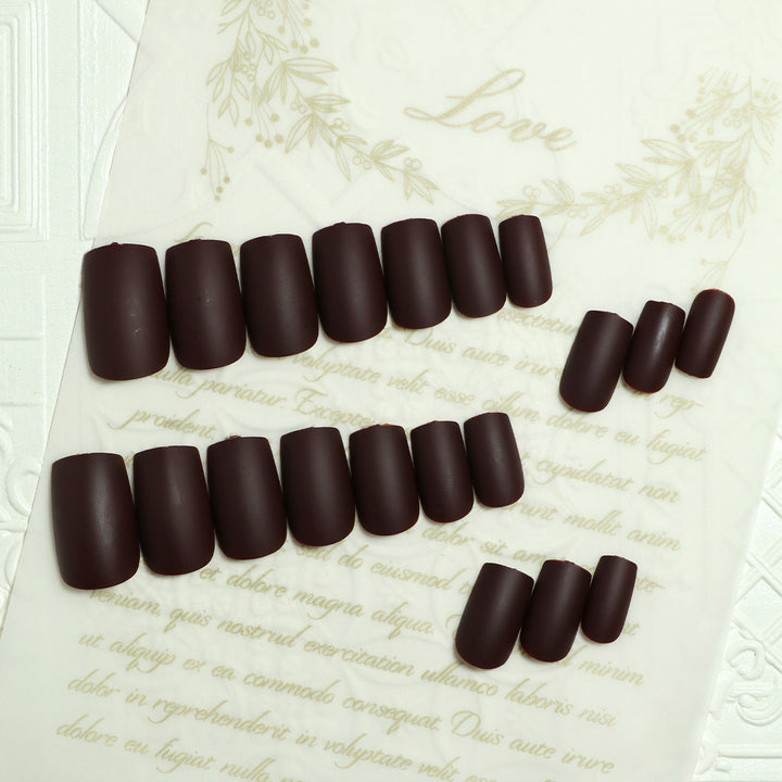 Premium Matte Finish Press-On Nails Kalsten