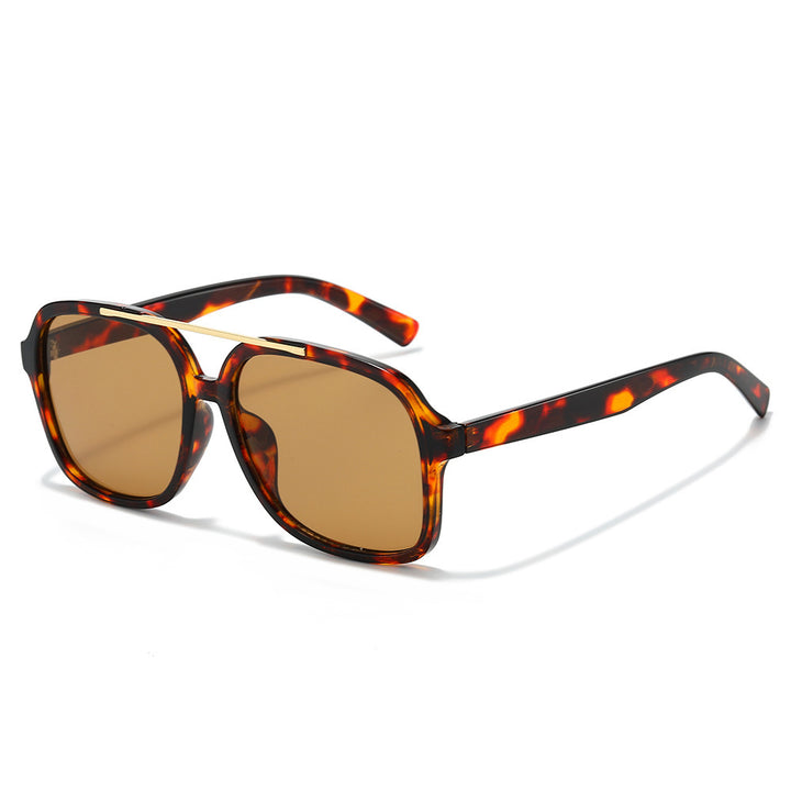 Retro-Inspired Tortoiseshell Sunglasses Kalsten