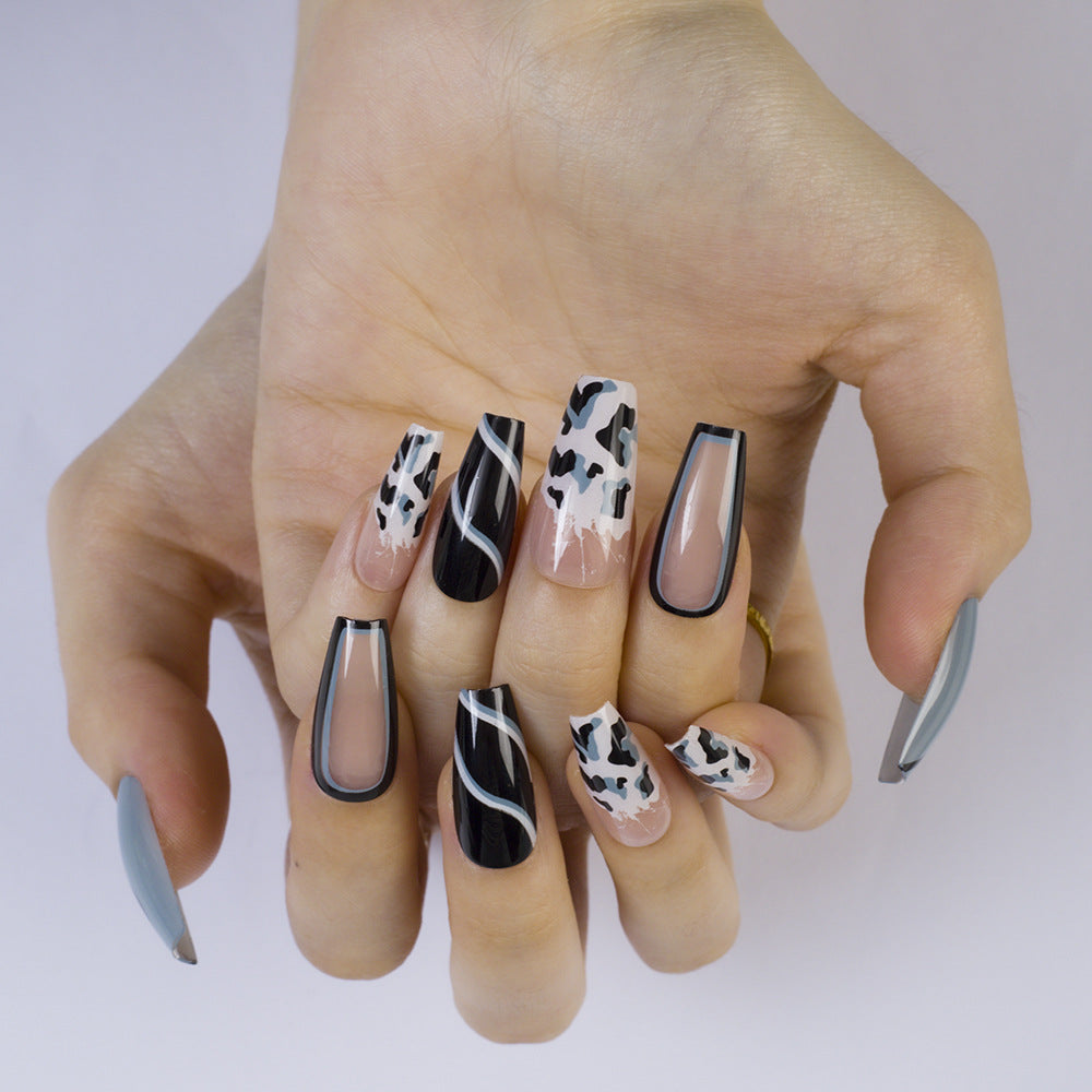 Artificial nails with modern black and white pattern Kalsten