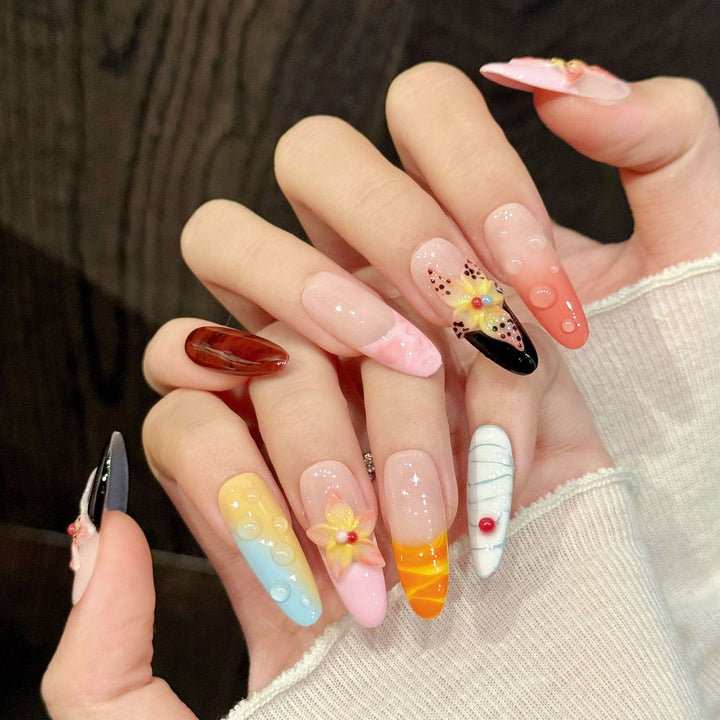 Artistic Press-On Nail Set with Floral Motifs