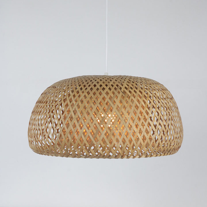 Elegant pendant lamp made of hand-woven rattan Kalsten
