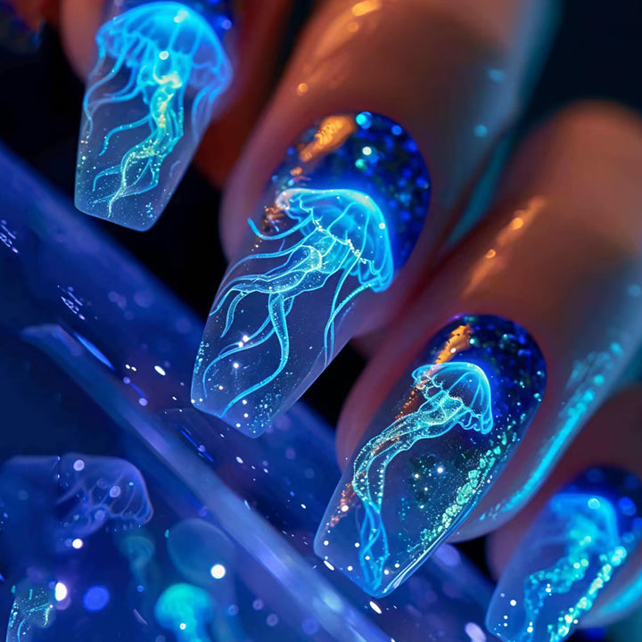 Glittering artificial nails with luminous jellyfish motif Kalsten