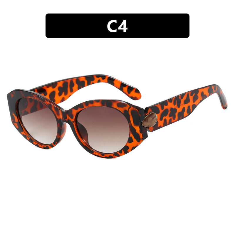 Women elegant sunglasses with stylish contours Kalsten