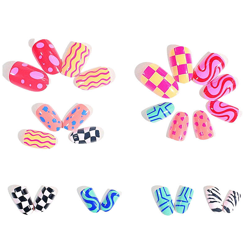 Artistic Nail Art Kalsten