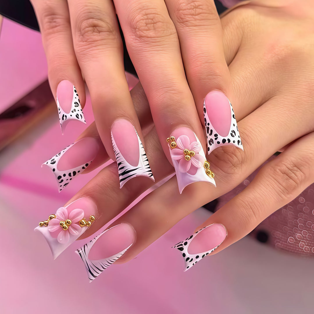 Floral Glam Press-On Nail Extensions Kalsten