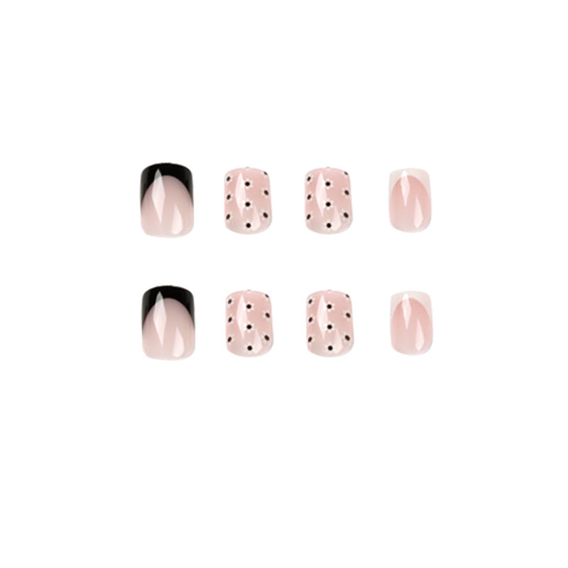 Artful Nail Art with Flower Design Kalsten