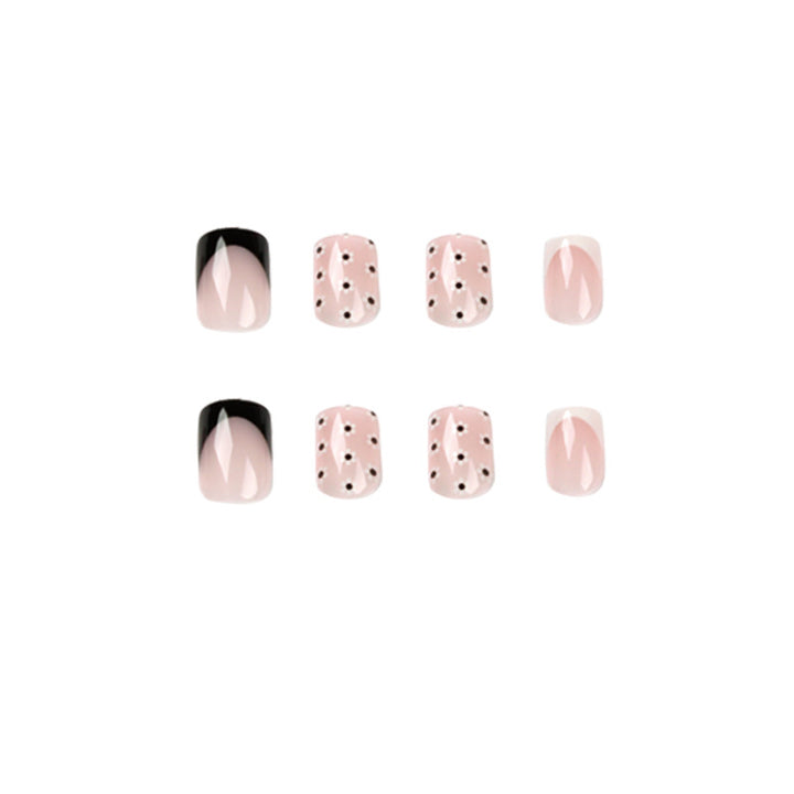 Artful Nail Art with Flower Design Kalsten