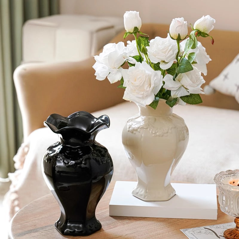 Elegant Ceramic Vase Kalsten
