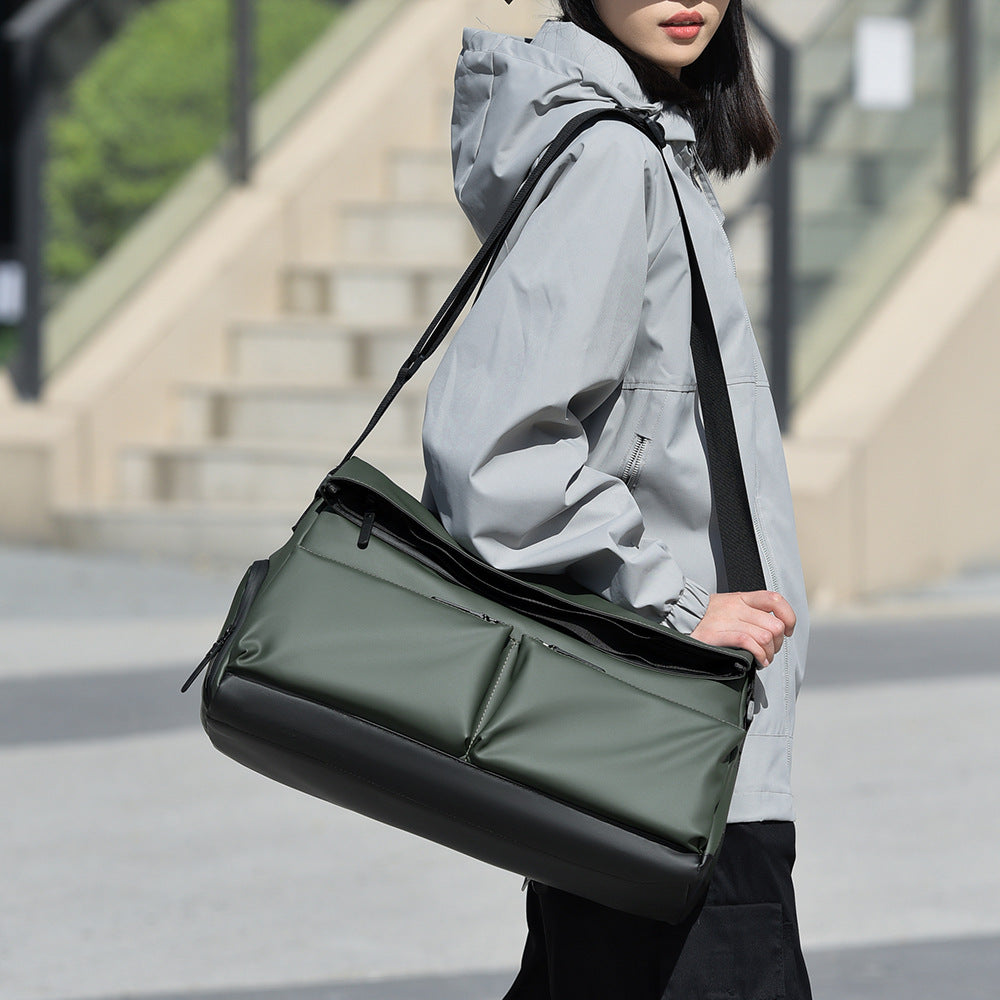 Versatile Multi-Pocket Messenger Bag Kalsten