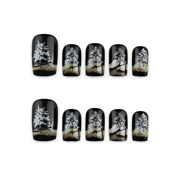 Artificial nails in elegant winter forest design Kalsten