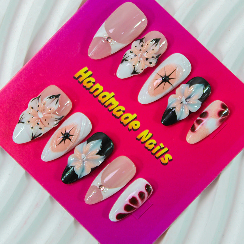 Nail art set with handmade floral designs Kalsten