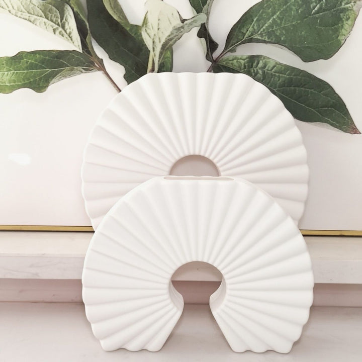 Decorative Fan-Shaped Sculpture Kalsten