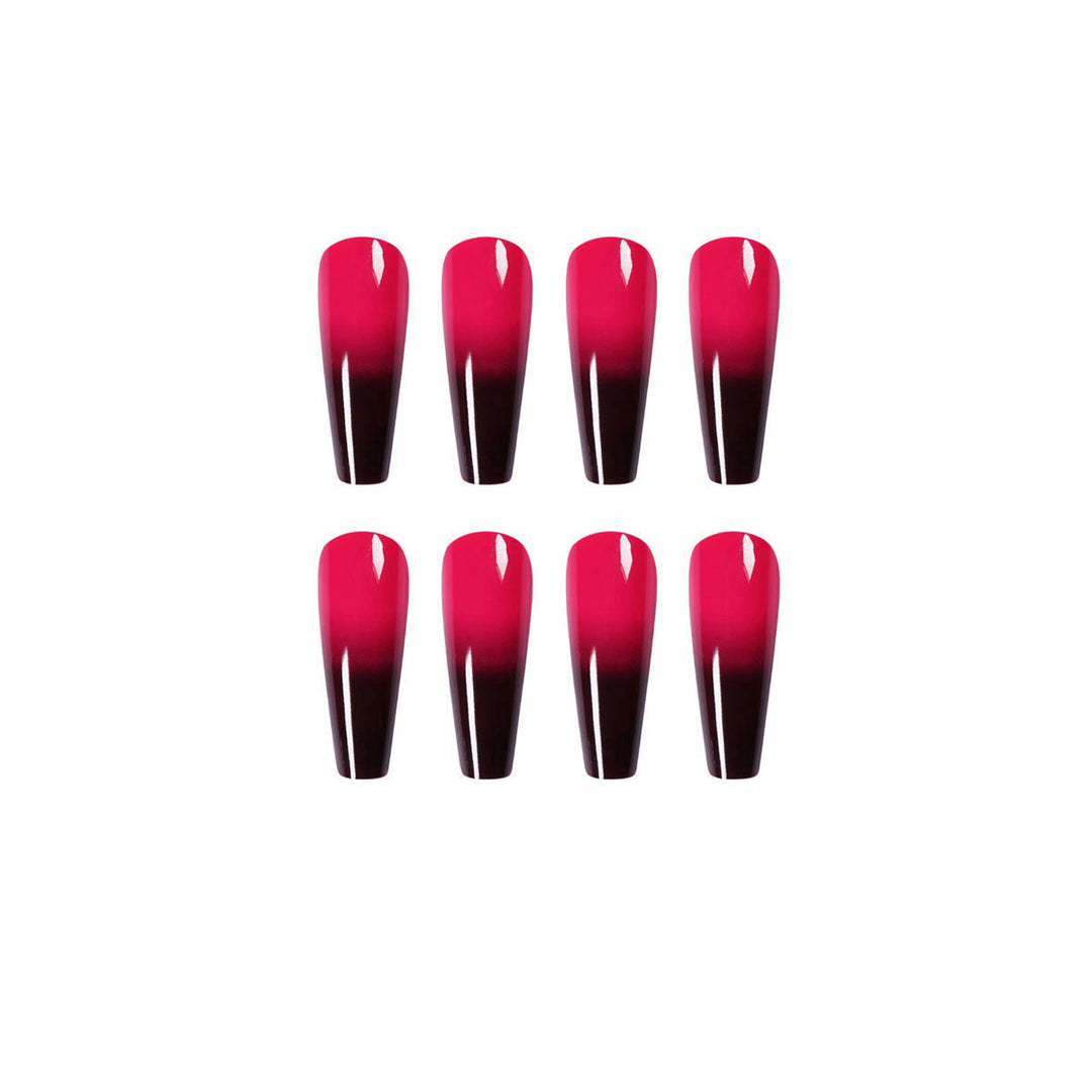 Artificial nail extensions with ombre effect Kalsten