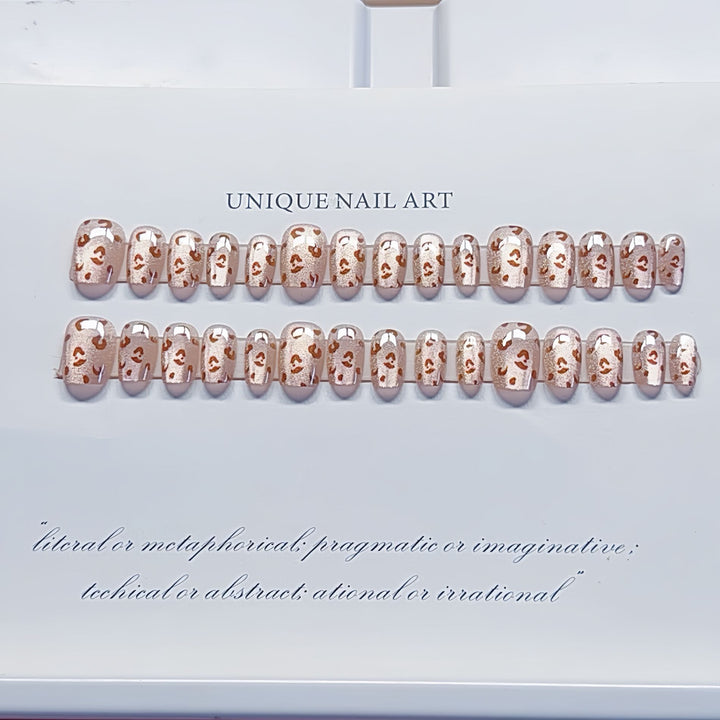 Press-On Nail Art Kalsten