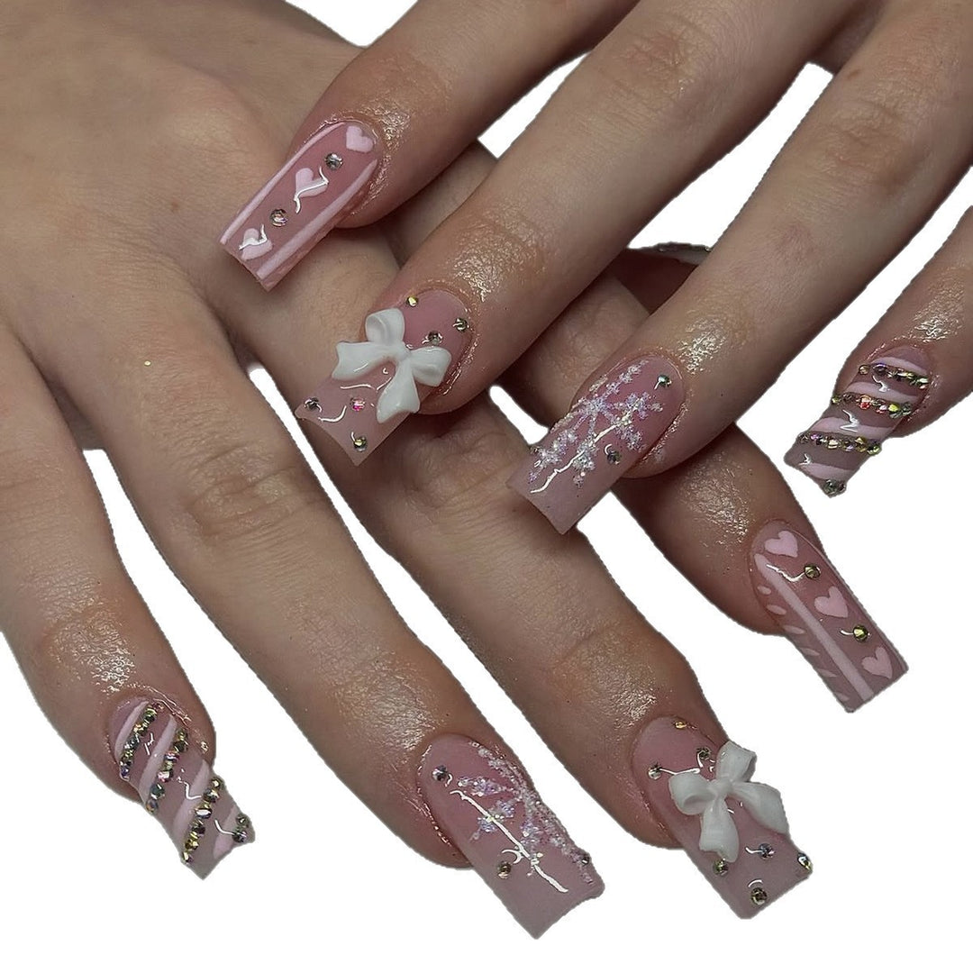 Art Nail Set with elaborate decorations Kalsten