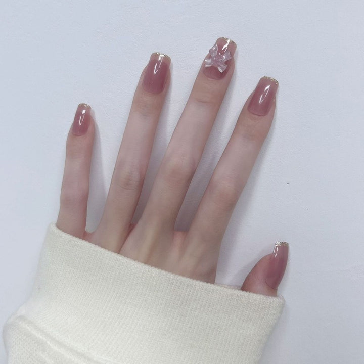 Festive Holiday Themed Press-On Nail Art Kalsten