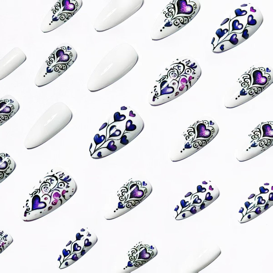Artificial nails with romantic heart design Kalsten