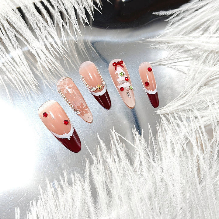 Artificial Christmas art nails with festive design Kalsten
