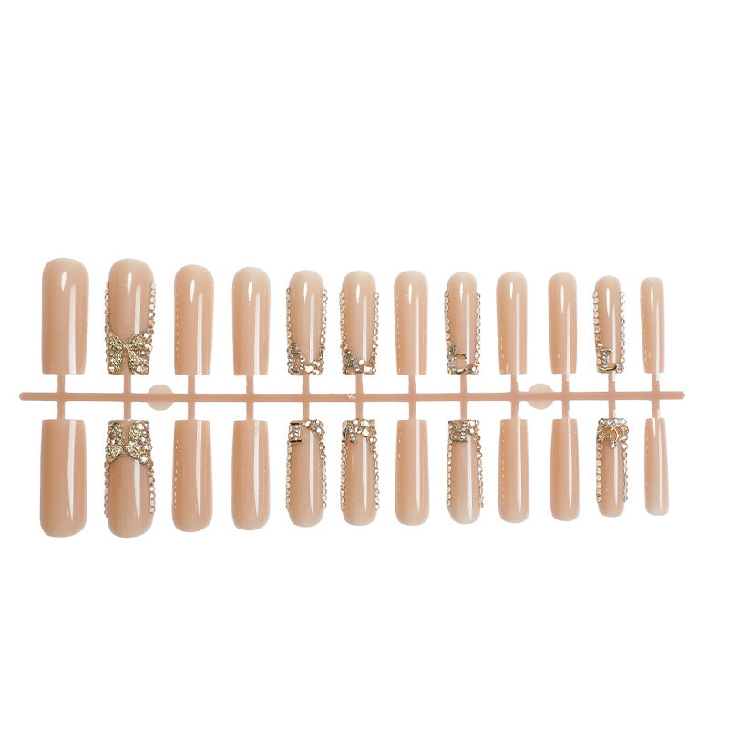Nail set with elegant rhinestone details Kalsten